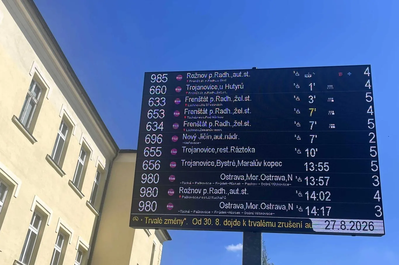 Frenštát čeká změna „autobusáku“, dvě zastávky z města trvale zmizí